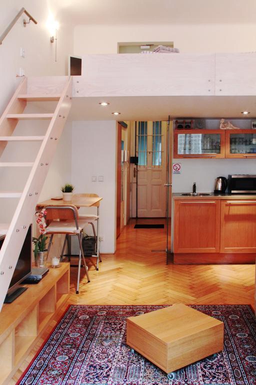 Bilkova Apartment